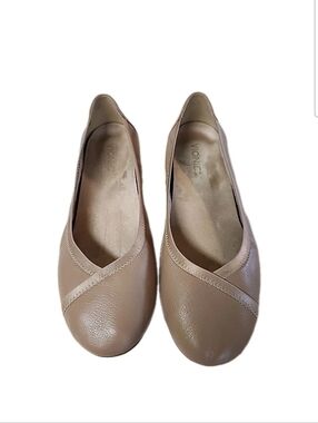 VIONIC Spark Caroll Womens Leather Ballet Flats in Tan Orthotic Insole Size 11